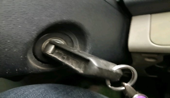 2018 Mahindra MARAZZO M2 8 STR, Diesel, Manual, 67,226 km, interior