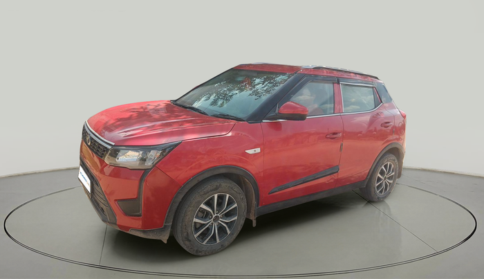 2021 Mahindra XUV300 W4 1.5 DIESEL, Diesel, Manual, 1,40,376 km, exterior