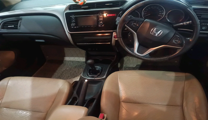 2014 Honda City 1.5L I-DTEC VX, Diesel, Manual, 1,24,684 km, interior