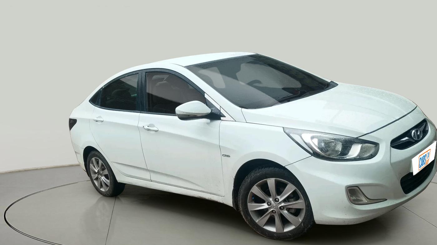 2015 Hyundai Verna FLUIDIC 1.6 CRDI SX, Diesel, Manual, 2,05,015 km, exterior