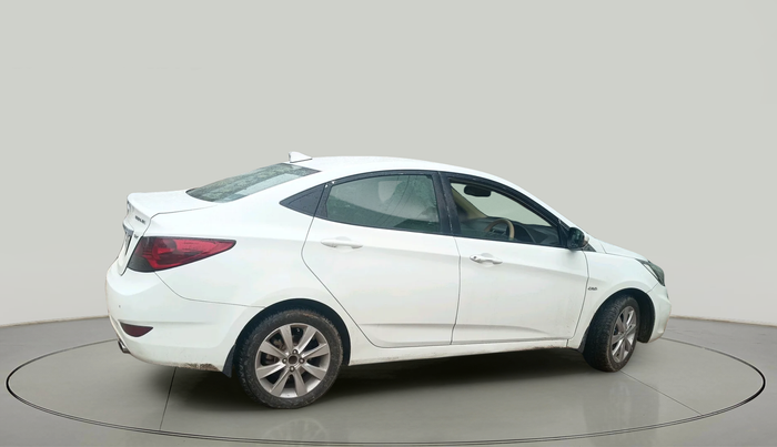 2015 Hyundai Verna FLUIDIC 1.6 CRDI SX, Diesel, Manual, 2,05,015 km, exterior