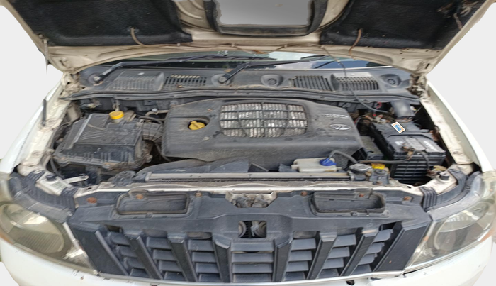 2013 Mahindra Xylo D4 BS-III, Diesel, Manual, 3,48,948 km, exterior