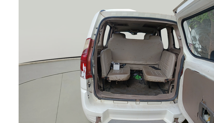 2013 Mahindra Xylo D4 BS-III, Diesel, Manual, 3,48,948 km, exterior
