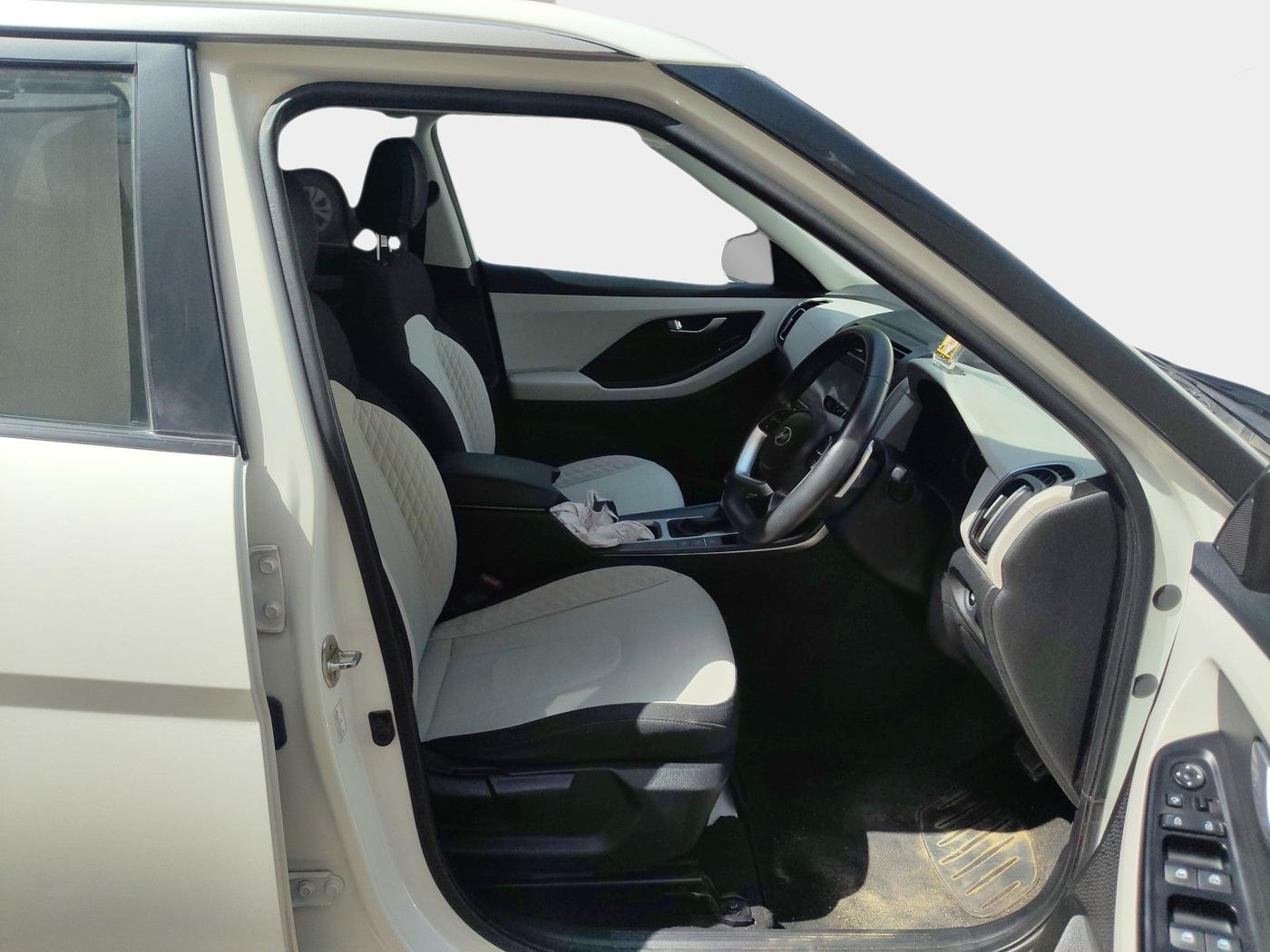 2022 Hyundai Creta SX IVT 1.5 PETROL, Petrol, Automatic, 17,791 km, interior