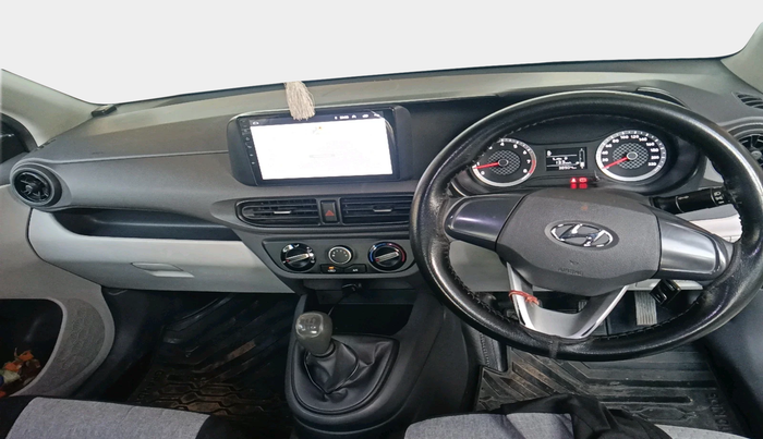 2020 Hyundai GRAND I10 NIOS ERA 1.2 KAPPA VTVT, Petrol, Manual, 38,904 km, interior