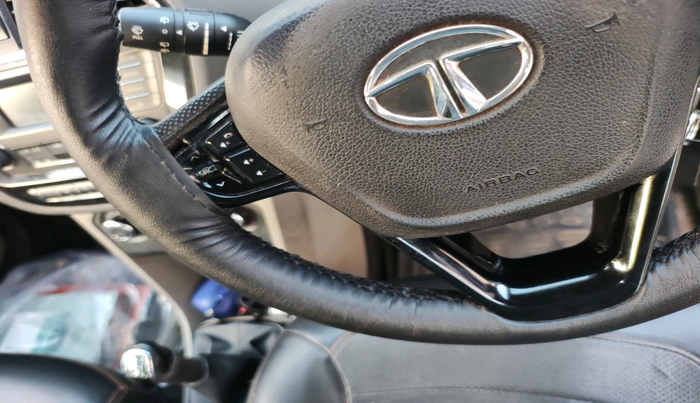 2018 Tata Tiago XZ PETROL, Petrol, Manual, 1,40,874 km, interior