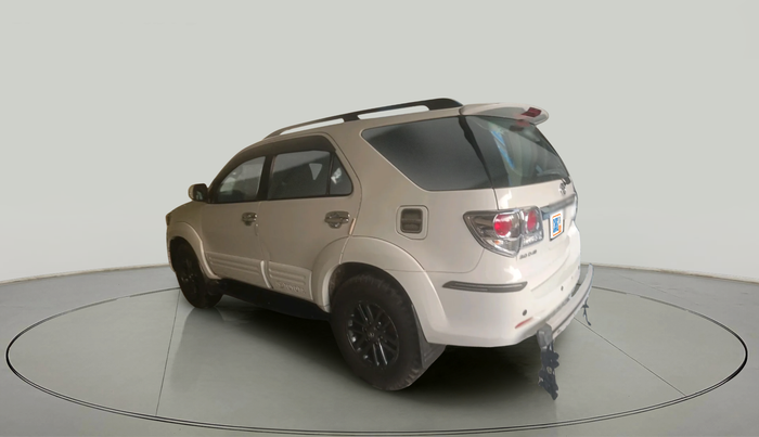 2011 Toyota Fortuner 3.0 4X4 MT, Diesel, Manual, 1,25,492 km, exterior