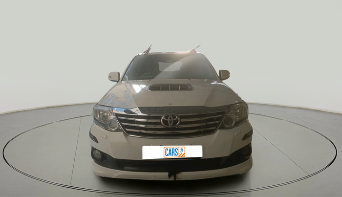 2011 Toyota Fortuner 3.0 4X4 MT, Diesel, Manual, 1,25,492 km, exterior