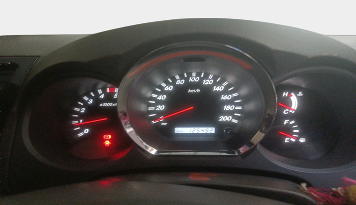 2011 Toyota Fortuner 3.0 4X4 MT, Diesel, Manual, 1,25,492 km, interior