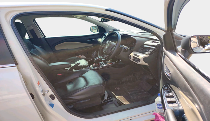 2024 Toyota Glanza V AMT, Petrol, Automatic, 9,455 km, interior