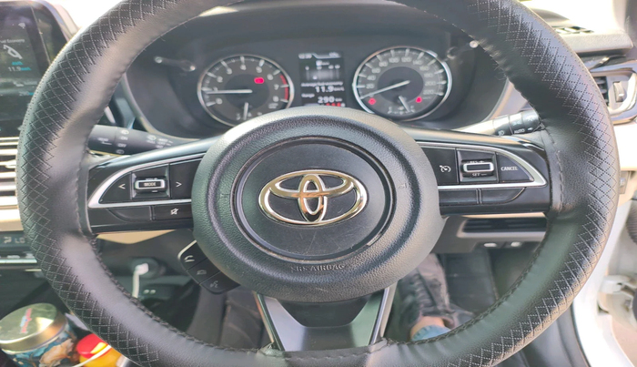 2024 Toyota Glanza V AMT, Petrol, Automatic, 9,455 km, interior