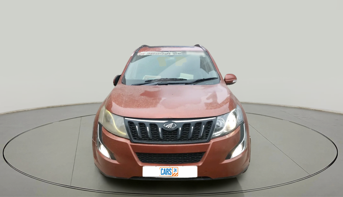 2016 Mahindra XUV500 W10 AT, Diesel, Automatic, 2,30,092 km, exterior