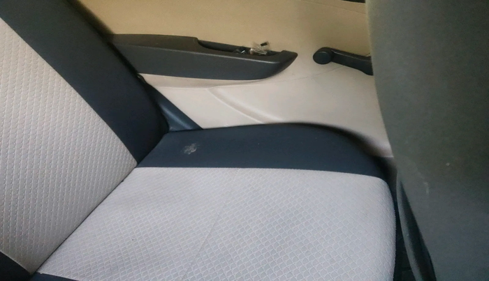 2013 Hyundai Eon MAGNA +, Petrol, Manual, 59,468 km, interior