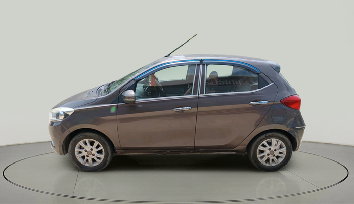 2018 Tata Tiago XZ PETROL, Petrol, Manual, 1,12,701 km, exterior