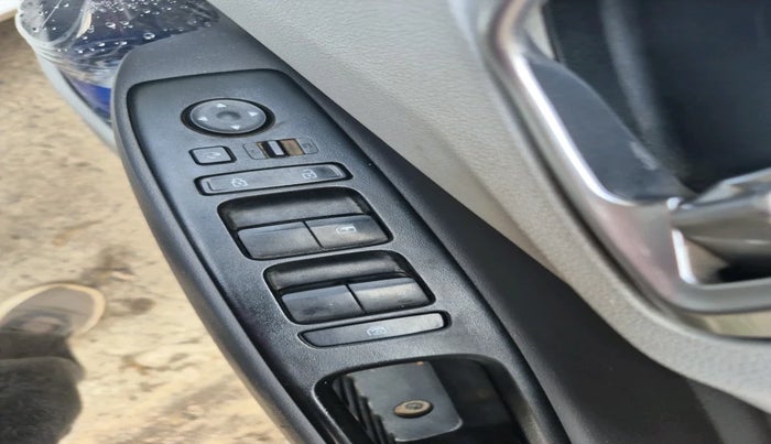 2020 Hyundai GRAND I10 NIOS SPORTZ 1.2 KAPPA VTVT, Petrol, Manual, 56,007 km, interior