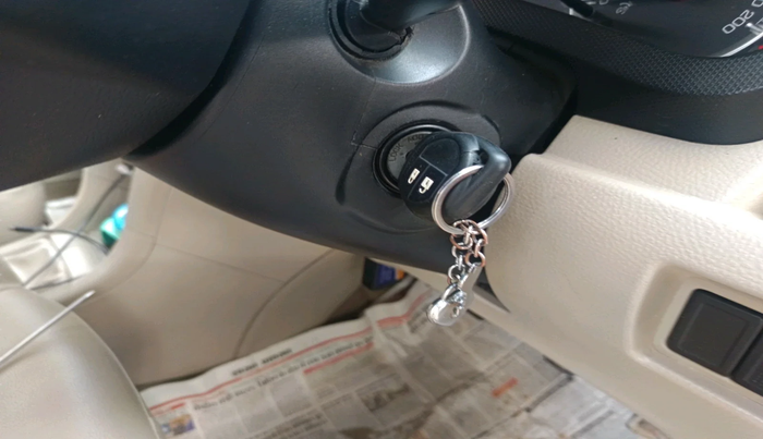 2013 Maruti Swift Dzire VXI, Petrol, Manual, 1,78,420 km, interior