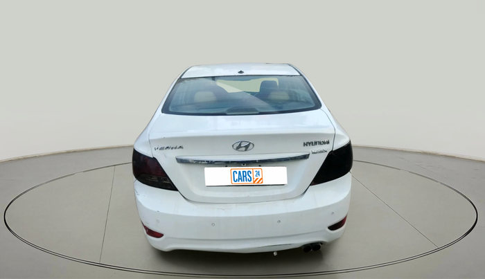 2014 Hyundai Verna FLUIDIC 1.6 CRDI SX, Diesel, Manual, 1,01,389 km, exterior