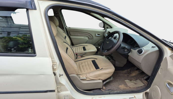 2012 Mahindra Verito 1.5 D4, Diesel, Manual, 72,238 km, interior