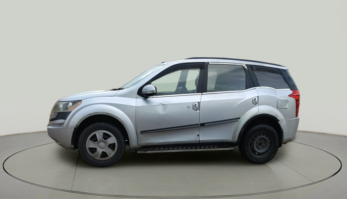 2014 Mahindra XUV500 W4, Diesel, Manual, 1,01,130 km, exterior