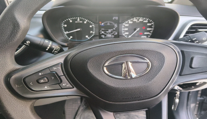 2022 Tata ALTROZ XM PLUS PETROL, Petrol, Manual, 23,681 km, interior