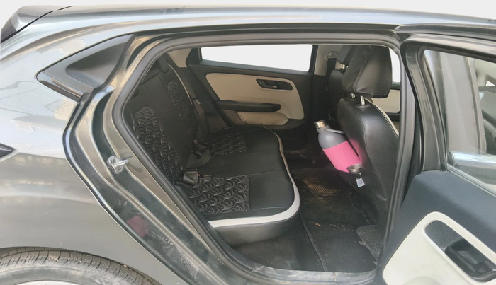 2022 Tata ALTROZ XM PLUS PETROL, Petrol, Manual, 23,681 km, interior