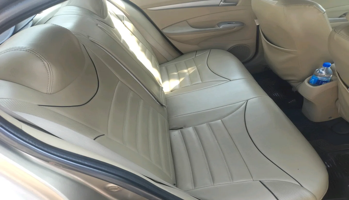 2011 Honda City 1.5L I-VTEC V MT, Petrol, Manual, 1,05,514 km, interior