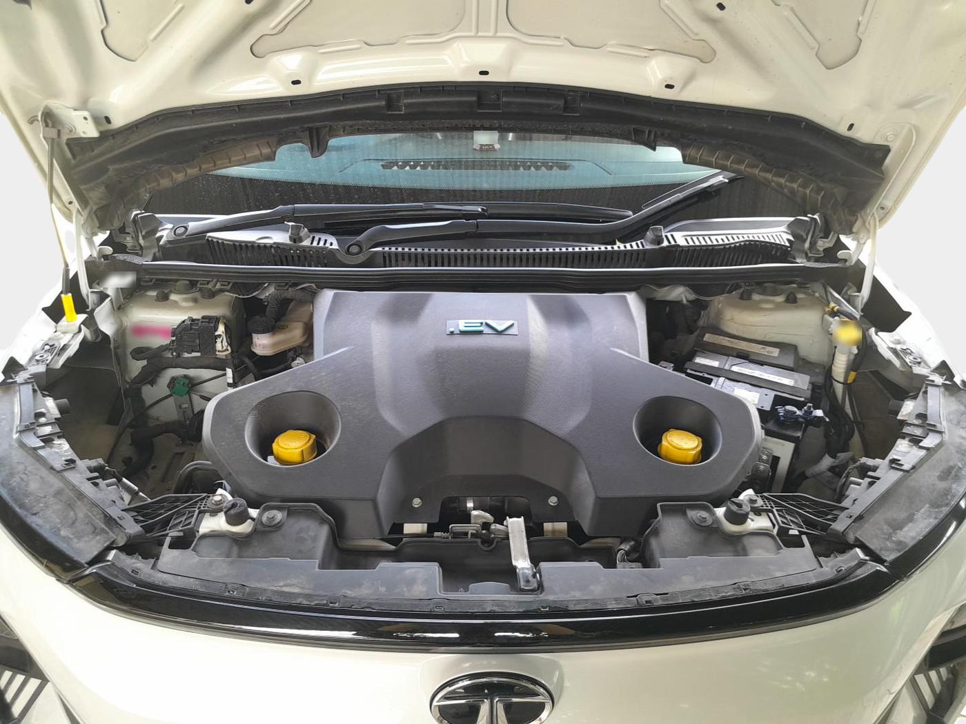 2023 Tata NEXON EV EMPOWERED LONG RANGE, Electric, Automatic, 30,757 km, exterior
