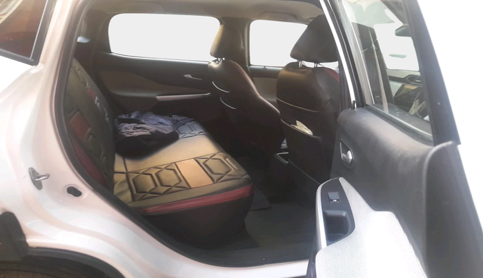 2022 Nissan MAGNITE XL, Petrol, Manual, 20,106 km, interior