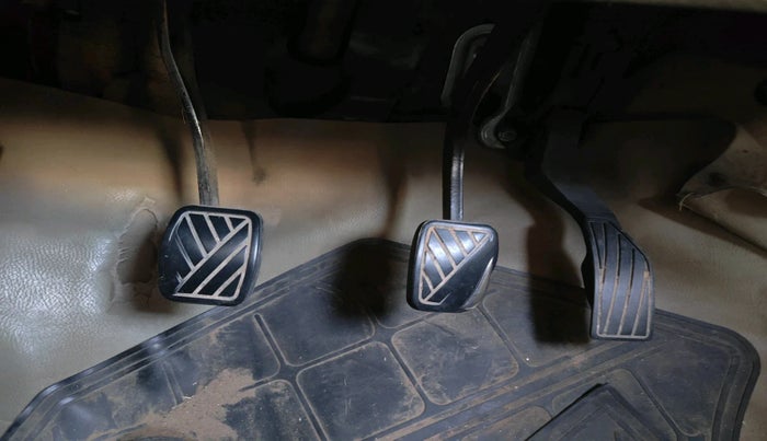 2013 Maruti Ertiga VDI, Diesel, Manual, 2,35,895 km, interior