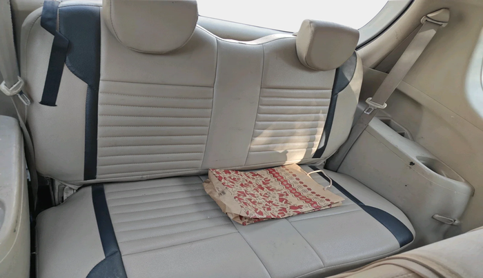 2013 Maruti Ertiga VDI, Diesel, Manual, 2,35,895 km, interior