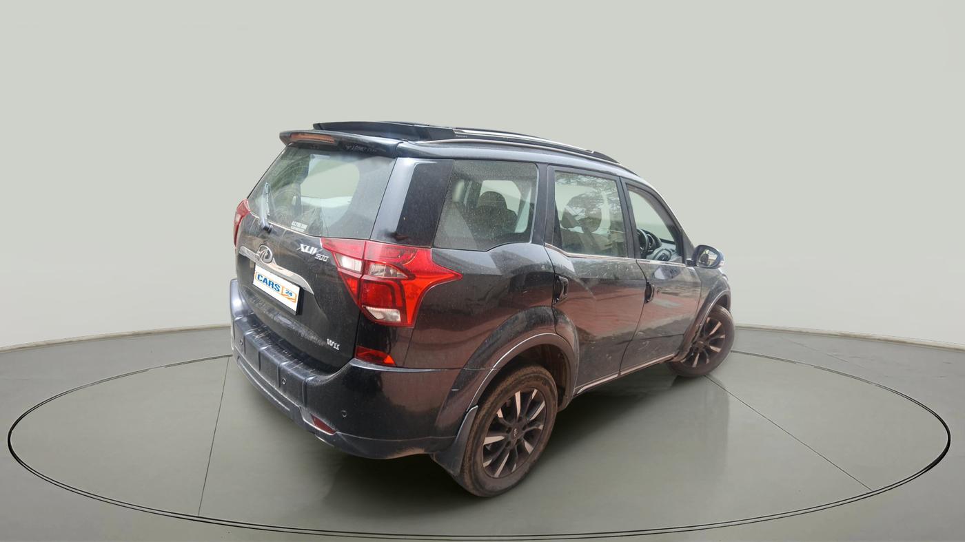 2019 Mahindra XUV500 W11, Diesel, Manual, 2,32,668 km, exterior