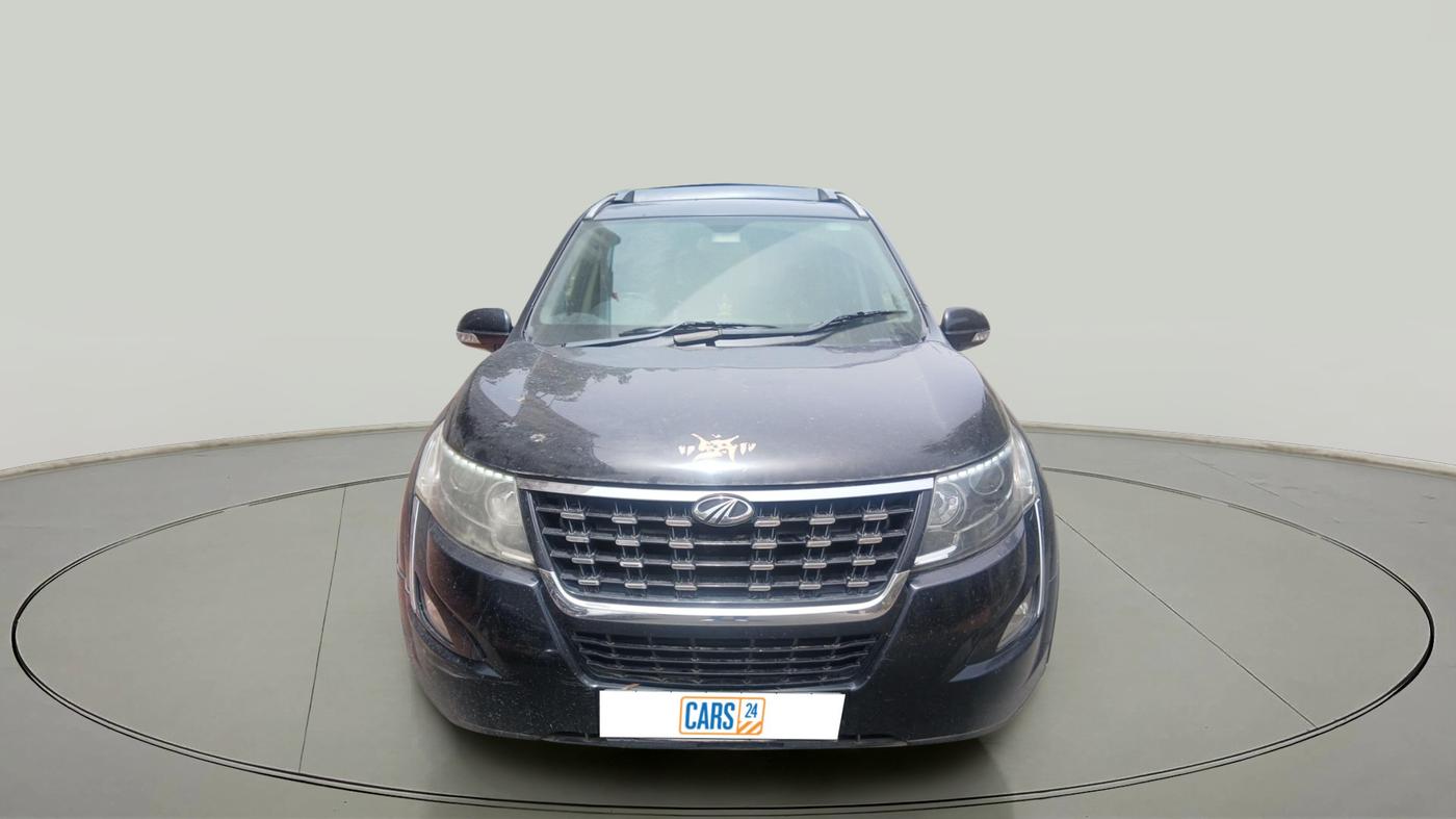 2019 Mahindra XUV500 W11, Diesel, Manual, 2,32,668 km, exterior