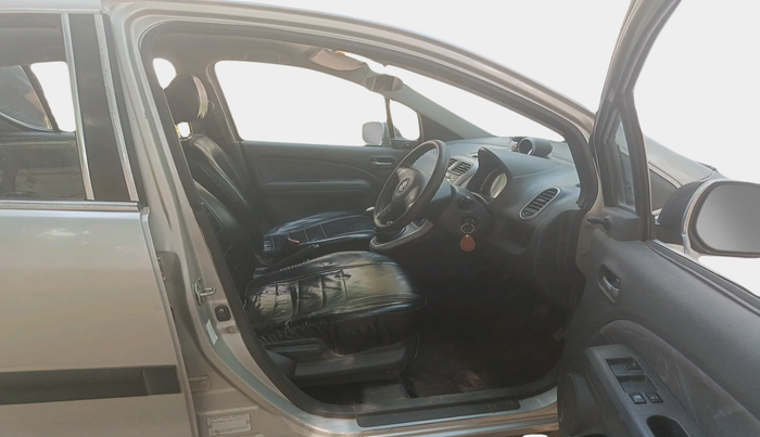 2010 Maruti Ritz VXI, Petrol, Manual, 58,416 km, interior