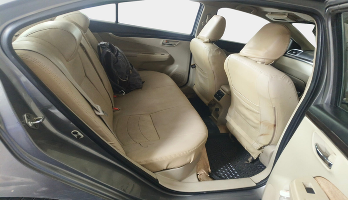 2017 Maruti Ciaz DELTA DIESEL 1.3, Diesel, Manual, 2,16,430 km, interior