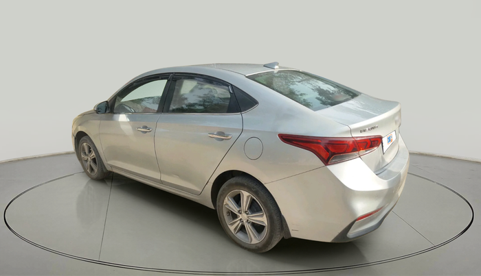 2017 Hyundai Verna 1.6 SX (O) CRDI MT, Diesel, Manual, 1,10,754 km, exterior