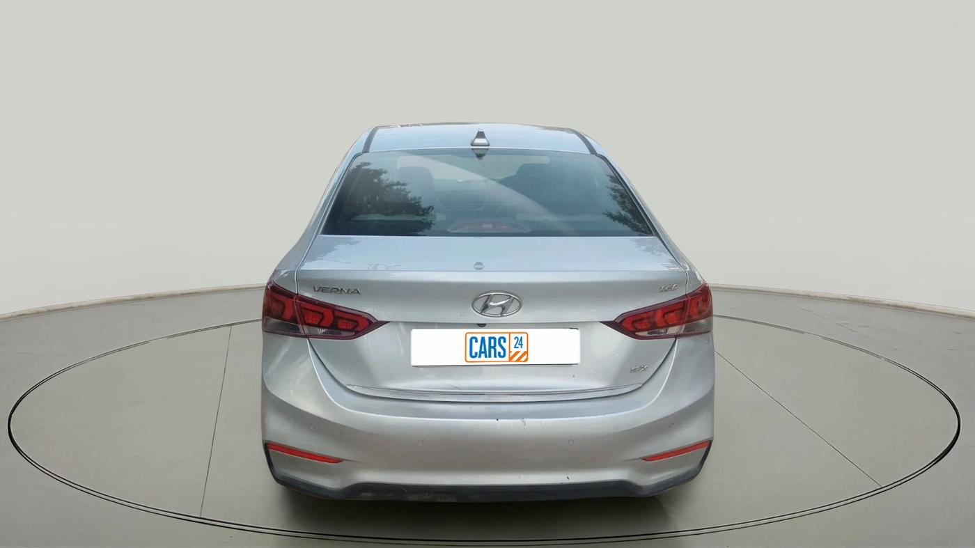 2017 Hyundai Verna 1.6 SX (O) CRDI MT, Diesel, Manual, 1,12,000 km, exterior
