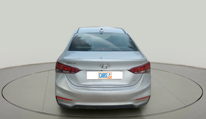 2017 Hyundai Verna 1.6 SX (O) CRDI MT, Diesel, Manual, 1,10,754 km, exterior