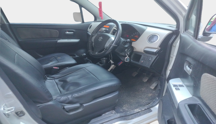 2013 Maruti Wagon R 1.0 LXI, Petrol, Manual, 44,014 km, interior