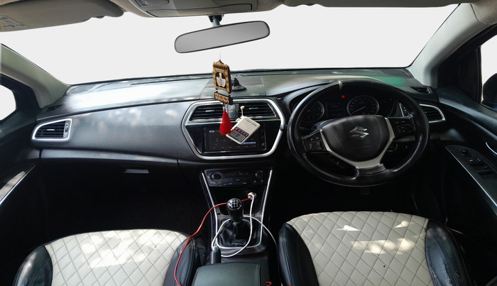 2017 Maruti S Cross ZETA 1.3, Diesel, Manual, 1,33,484 km, interior