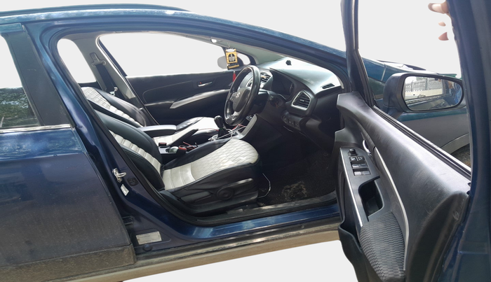 2017 Maruti S Cross ZETA 1.3, Diesel, Manual, 1,33,484 km, interior