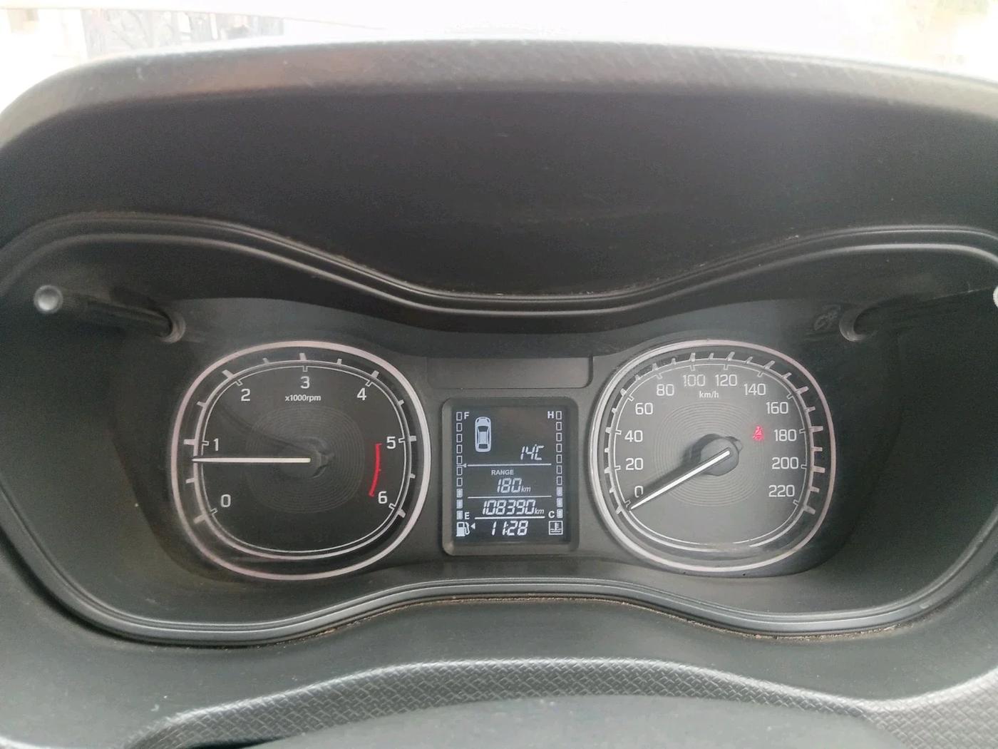 2016 Maruti Vitara Brezza ZDI PLUS DUAL TONE, Diesel, Manual, 1,08,390 km, interior