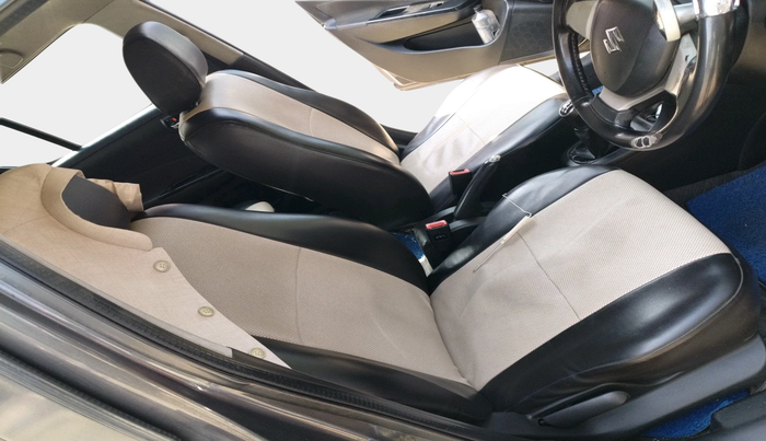 2015 Maruti Swift VDI, Diesel, Manual, 1,75,835 km, interior