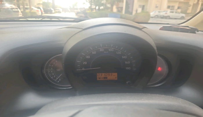 2015 Honda Amaze 1.2L I-VTEC S, Petrol, Manual, 31,093 km, interior