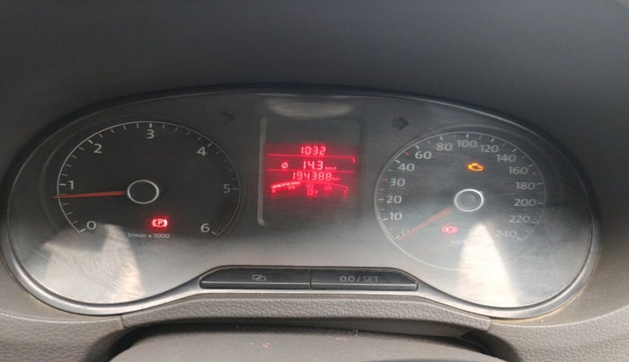 2012 Volkswagen Vento HIGHLINE DIESEL 1.6, Diesel, Manual, 1,94,388 km, interior