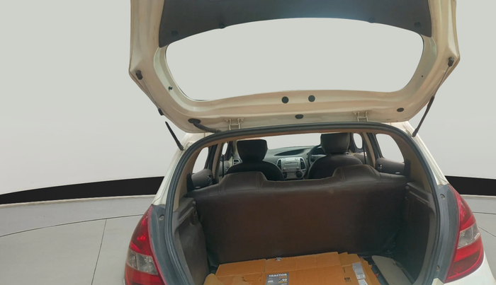 2011 Hyundai i20 MAGNA 1.2, Petrol, Manual, 62,298 km, exterior