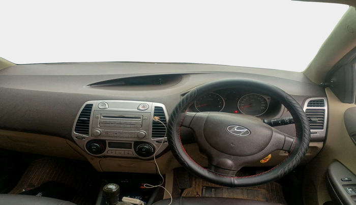 2011 Hyundai i20 MAGNA 1.2, Petrol, Manual, 62,298 km, interior