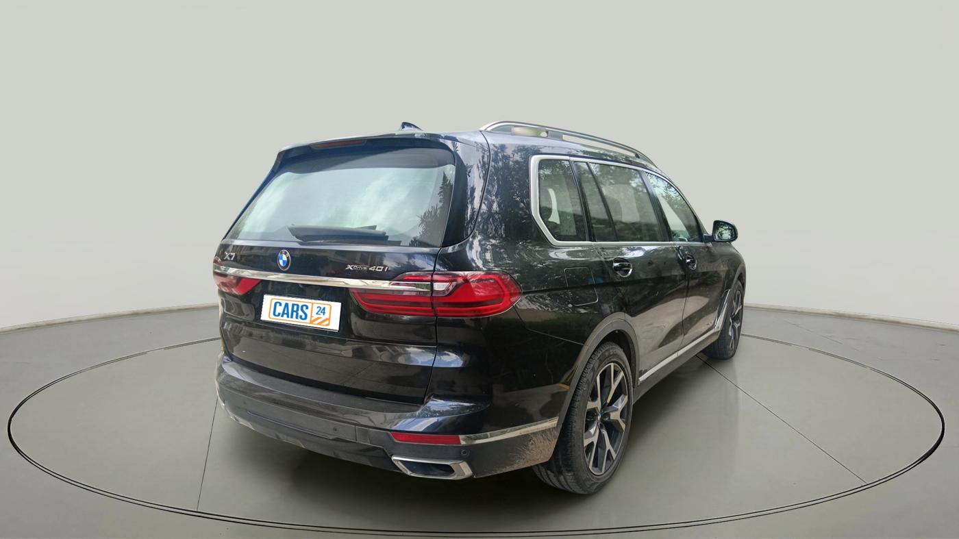 2019 BMW X7 xDrive 40i, Petrol, Automatic, 62,130 km, exterior