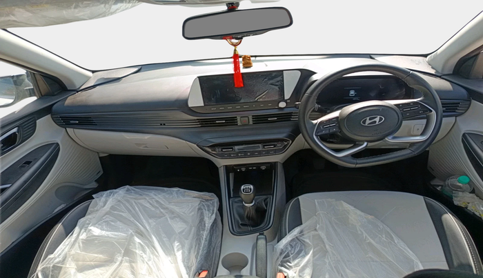 2024 Hyundai NEW I20 ASTA (O) 1.2 MT, Petrol, Manual, 17,717 km, interior