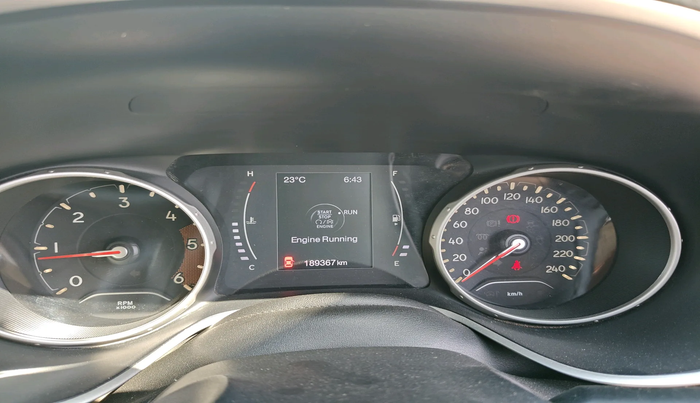 2017 Jeep Compass LIMITED (O) 2.0 DIESEL 4X4, Diesel, Manual, 1,89,367 km, interior