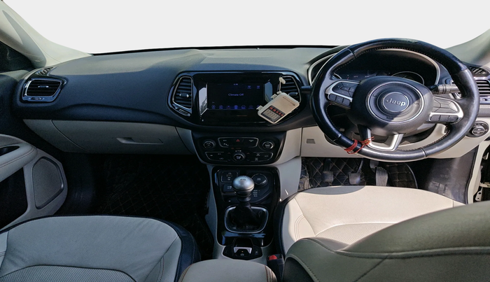 2017 Jeep Compass LIMITED (O) 2.0 DIESEL 4X4, Diesel, Manual, 1,89,367 km, interior